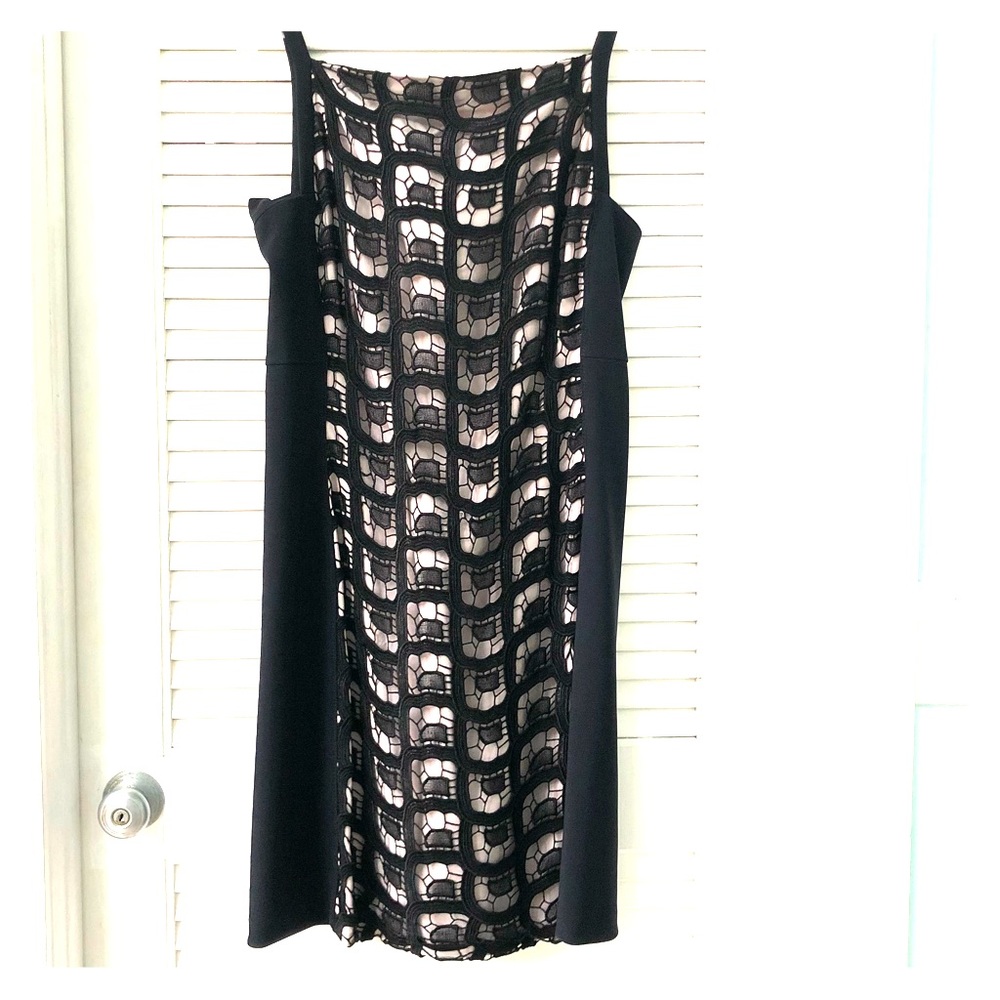 🎉HP🎉DVF Black Shift Dress